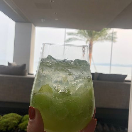 摩泽酒店主图