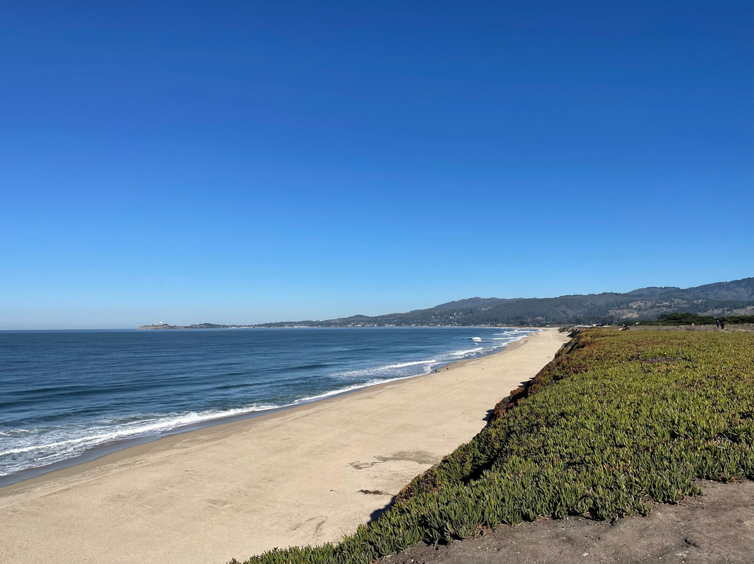 半月湾旅舍主图