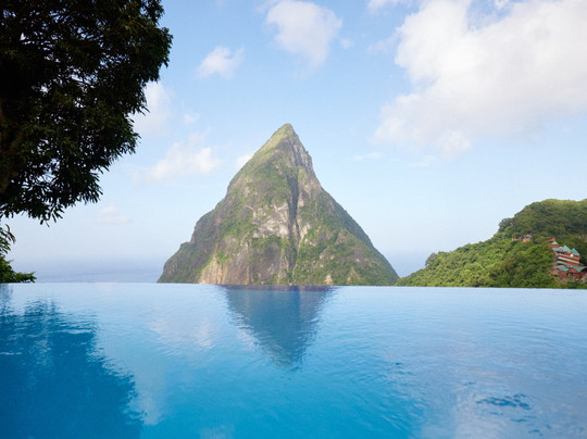 拉德拉度假酒店主图