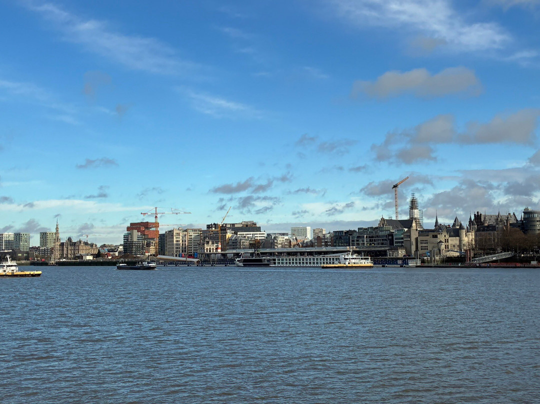 St. Anna's Tunnel / Pedestrians' Tunnel-安特卫普必去景点