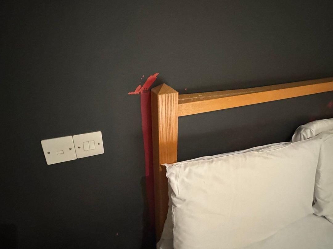 珊顿别墅酒店主图