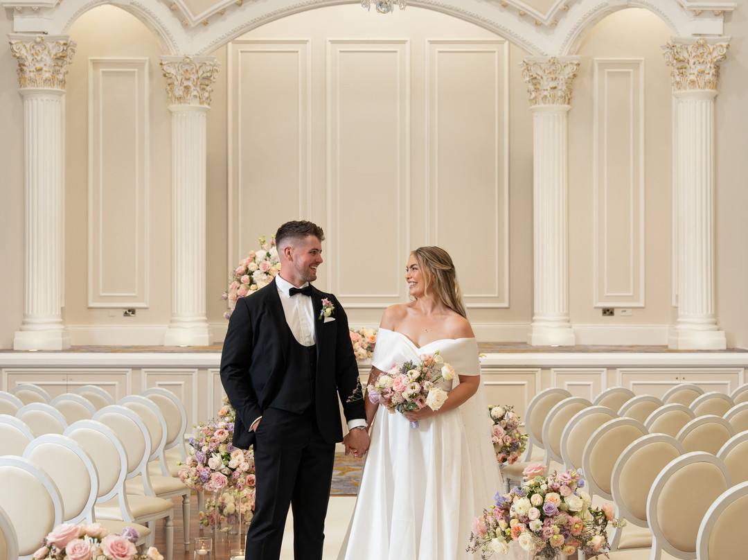 Tullyglass Hotel主图