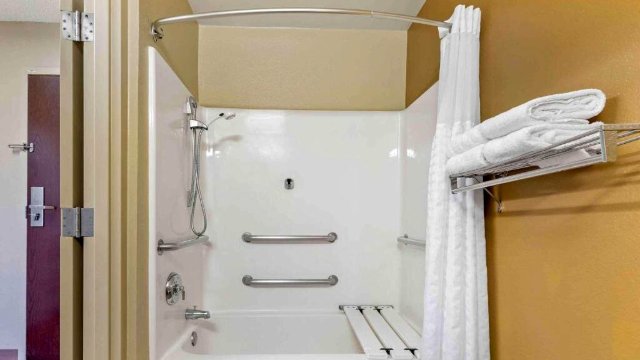 Studio 6 Extended stay Fairfield, OH - Cincinnati-浴室