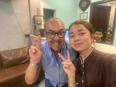 贡布甜酒店主图