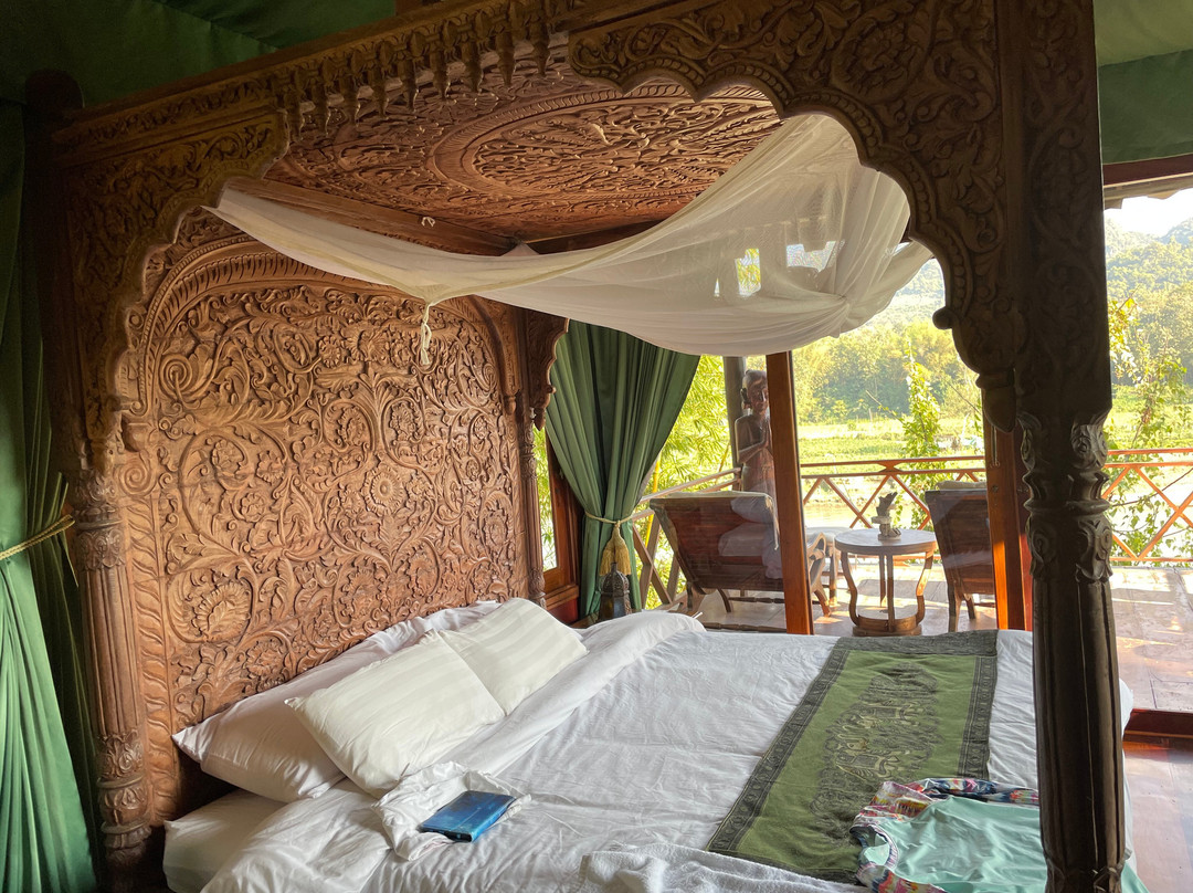 Elephant Village Sanctuary & Resort-琅勃拉邦必去景点