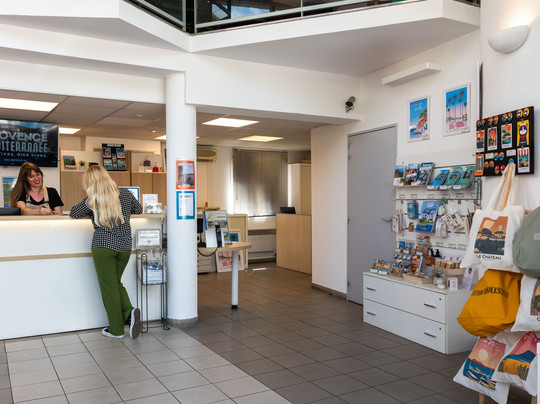 Bureau d'Informations Tourisme Ollioules-Ollioules必去景点