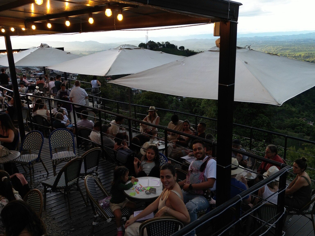 Cafe San Alberto-布埃纳维斯塔必去景点