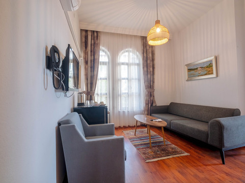 图伦克外交官酒店主图