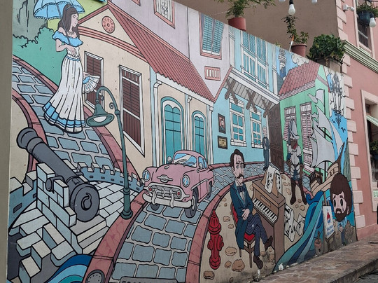 拉斯佩尼亚斯-瓜亚基尔必去景点