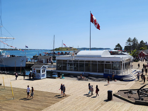 Halifax Waterfront Boardwalk-哈利法克斯必去景点