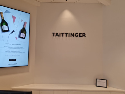 Champagne Taittinger-兰斯必去景点