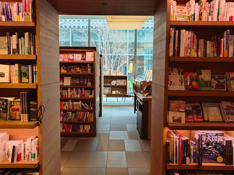 代官山茑屋书店T-SITE-涩谷区必去景点
