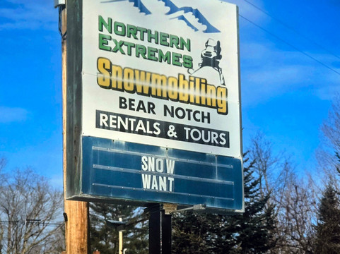 Northern Extremes Snowmobiling-巴特利特必去景点