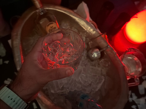 Strana-瓦拉塔港必去景点