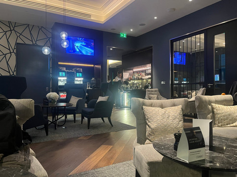 Clubrooms At Gatwick South Terminal-霍利必去景点