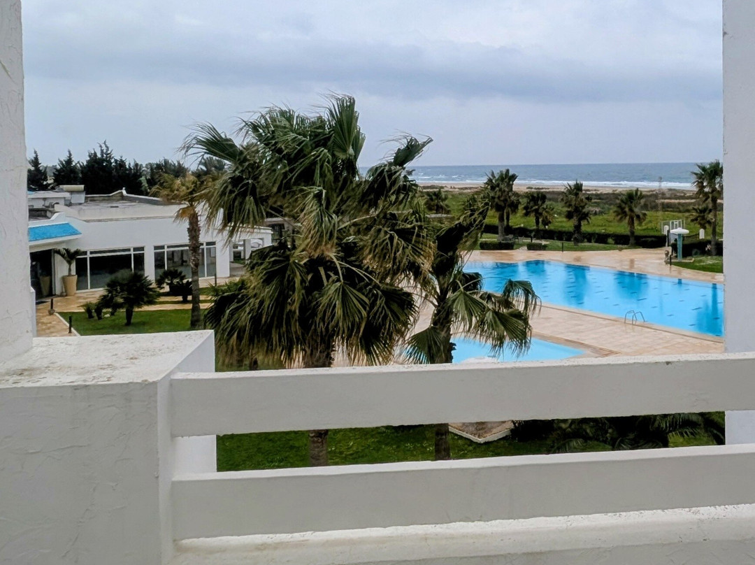 努尔会议中心与度假酒店主图