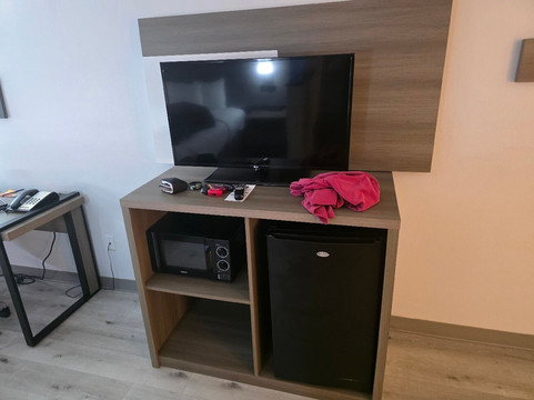 克里斯托运动中心舒适套房酒店主图