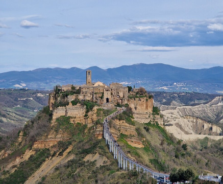 白露里治奥-巴尼奥雷焦必去景点