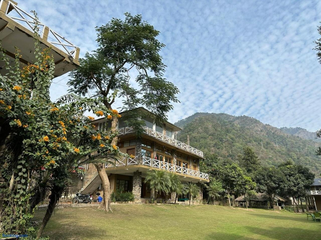 High Bank Himalayan Retreat Eco Resort