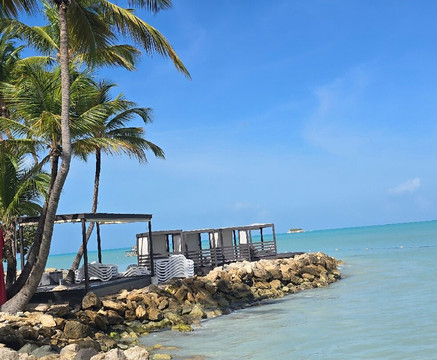 Dickenson Bay-安提瓜必去景点