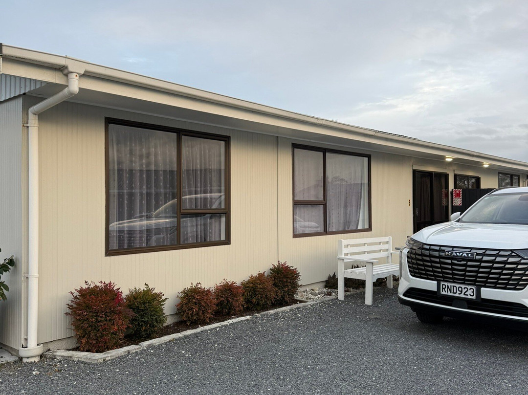 高山景观汽车旅馆主图