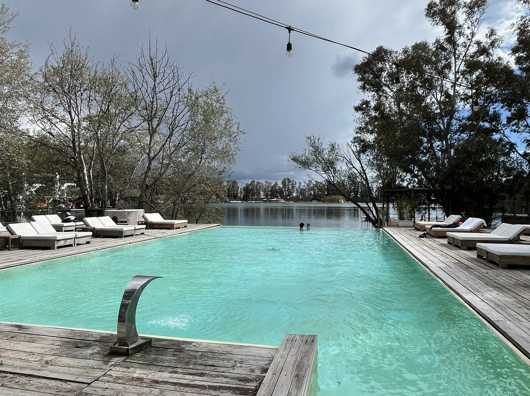 Laghi Nabi-Castel Volturno必去景点