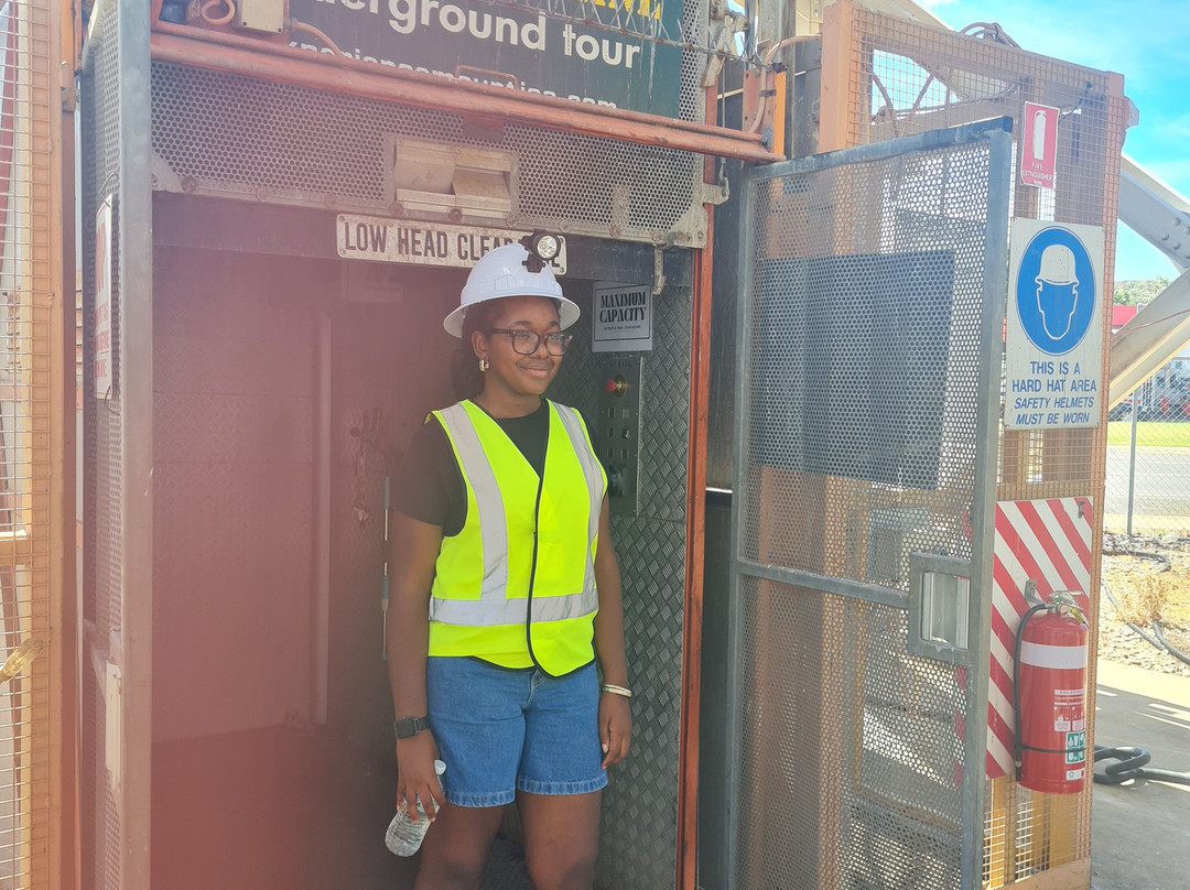 Outback at Isa-The Gap必去景点