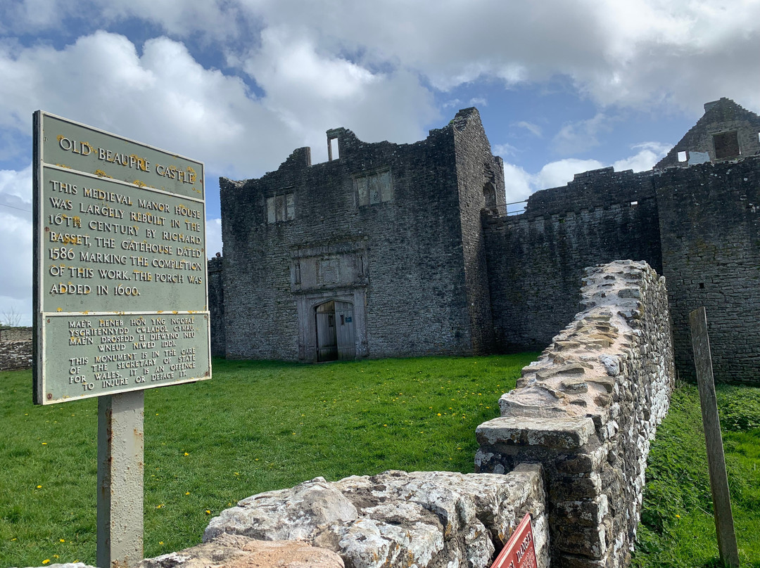 Beaupre Castle-Cowbridge必去景点