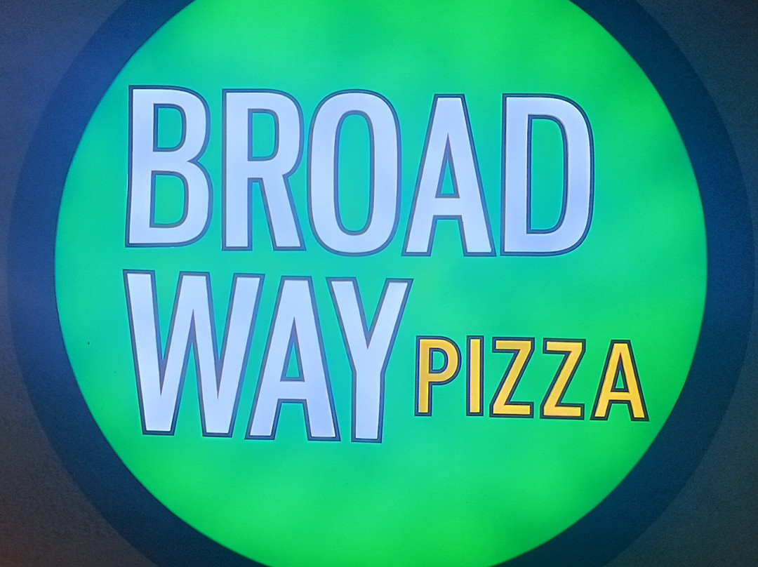 Broadway Pizza - Lucknow Society Korangi主图