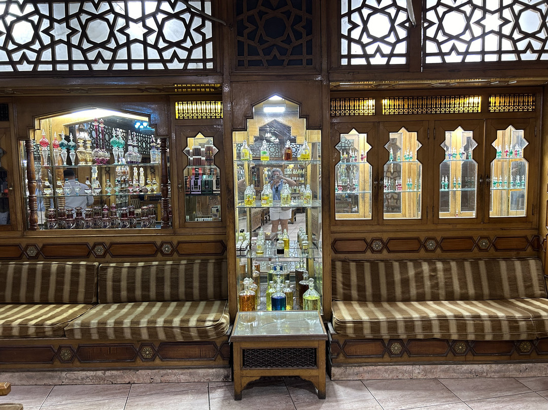 Cleopatra Palace Perfume Giza-吉萨必去景点