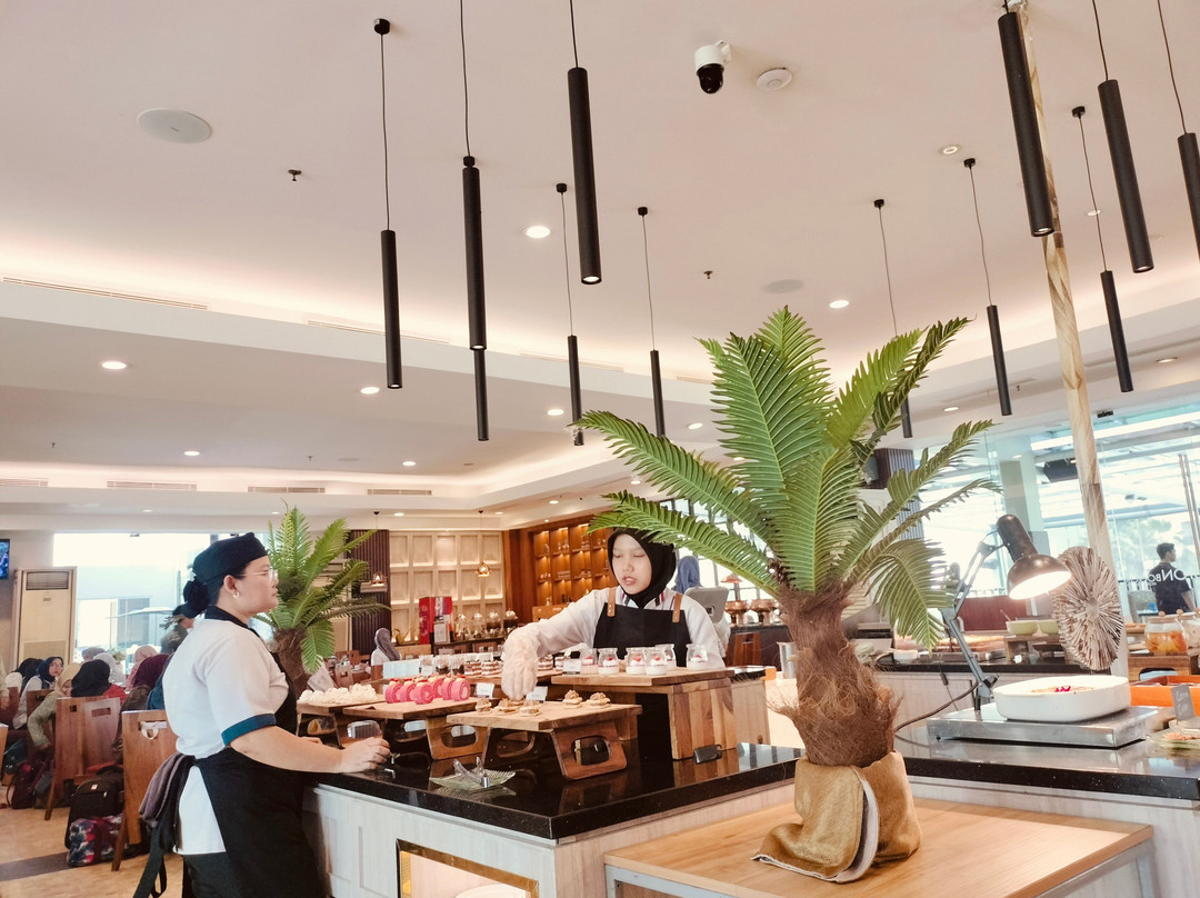阿斯顿茂物酒店及度假村主图