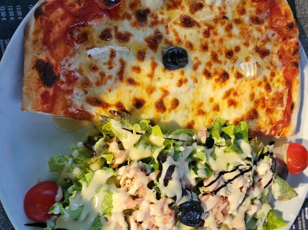 Pizzeria Le Carillon Uriage Les Bains 