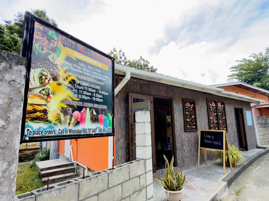Melly's Grill And Frozen Treats