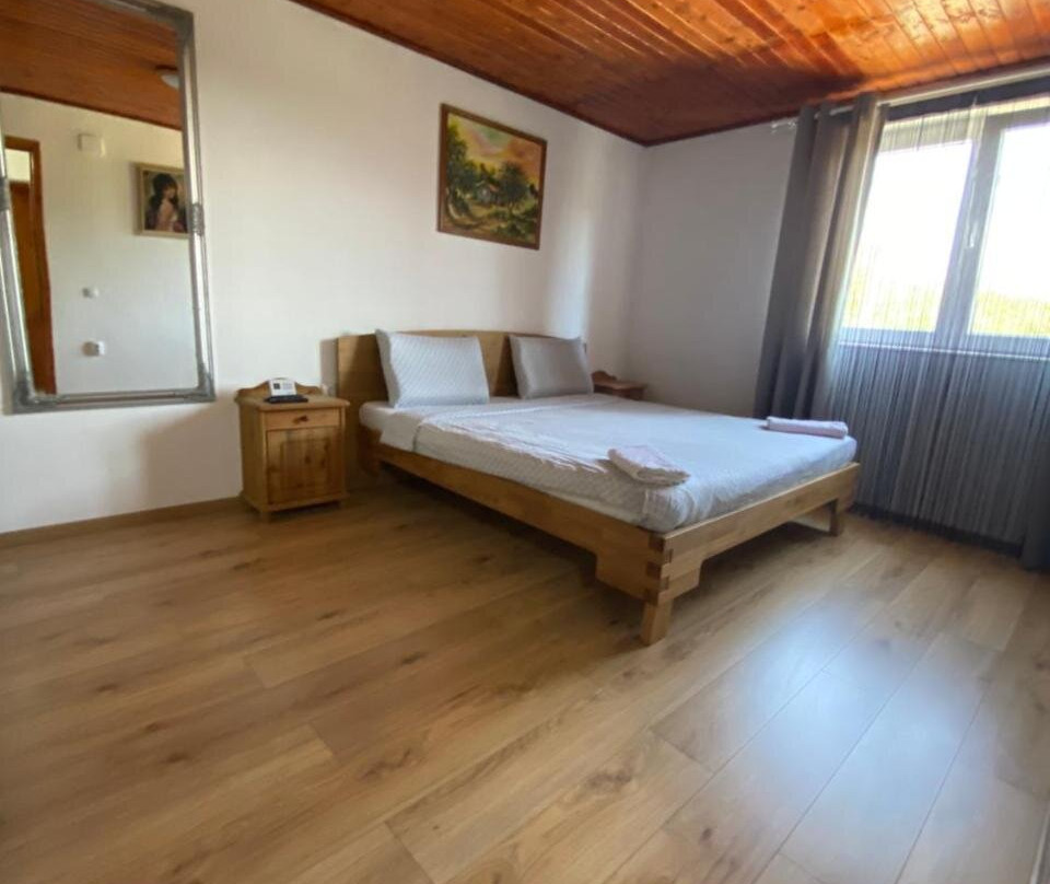 Casa Nicollae
