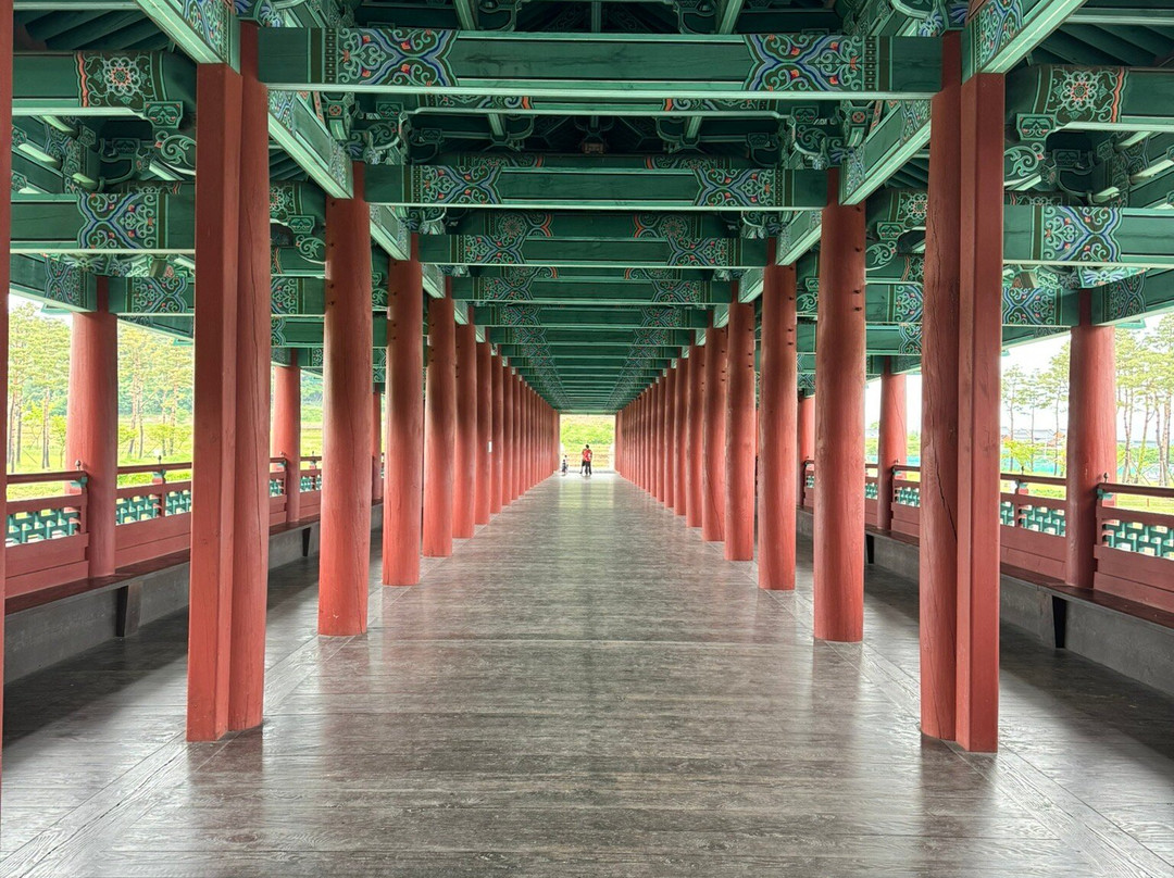 Woljeonggyo Bridge-庆州市必去景点