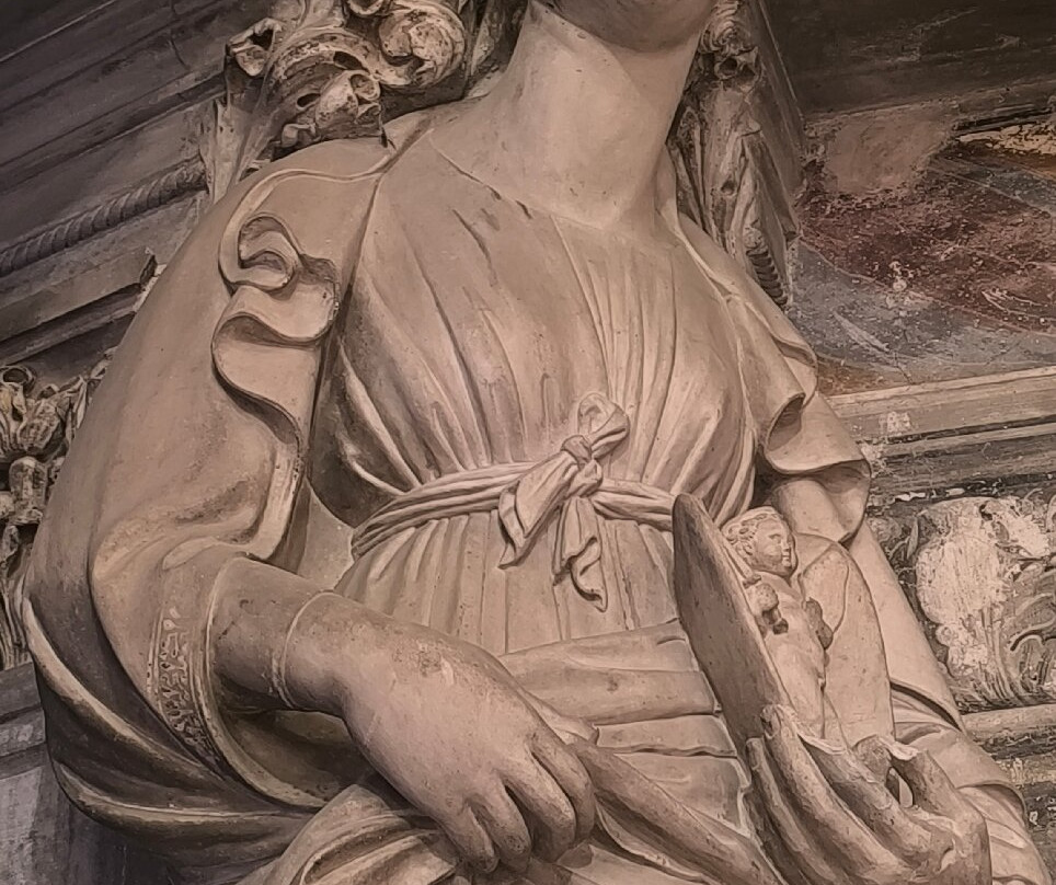 La Chiesa Di San Giovanni A Carbonara-那不勒斯必去景点