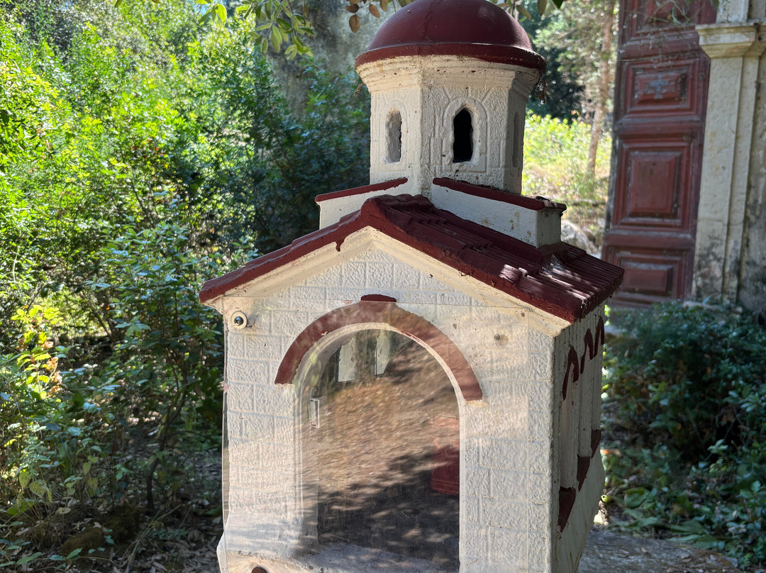 Monastery of the Blessed Virgin Mary-Kavos必去景点