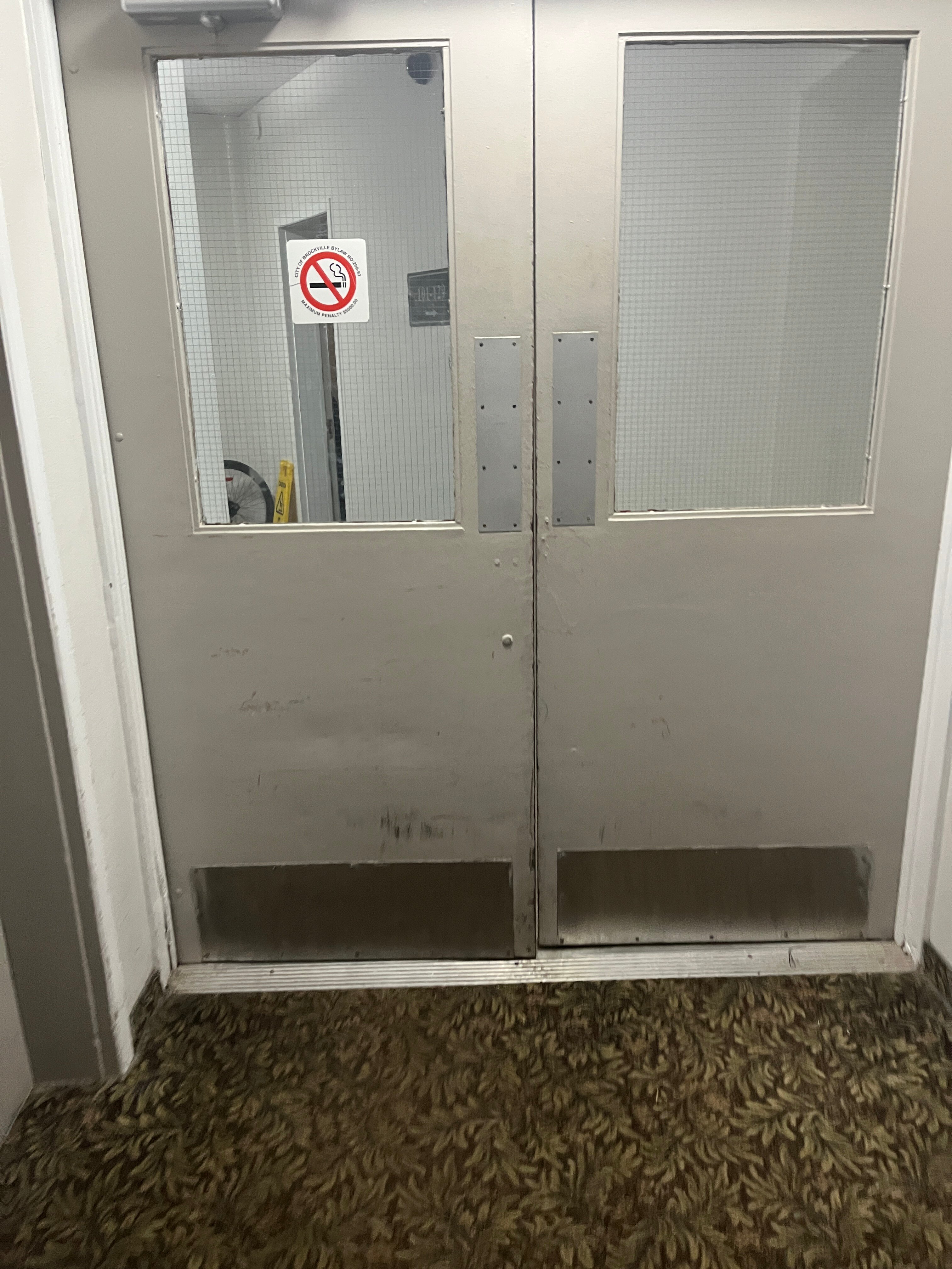 布罗克维尔贝斯特韦斯特SureStay酒店-旅行者
