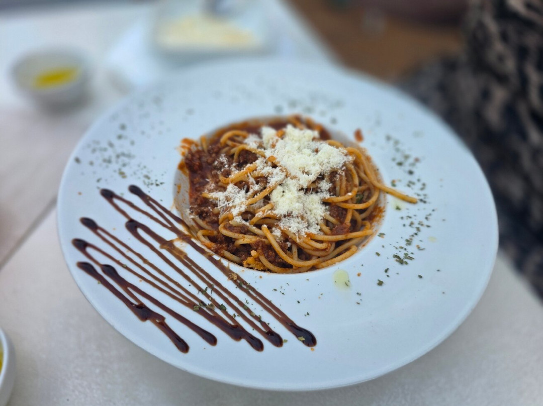 Bistro Cava Romana