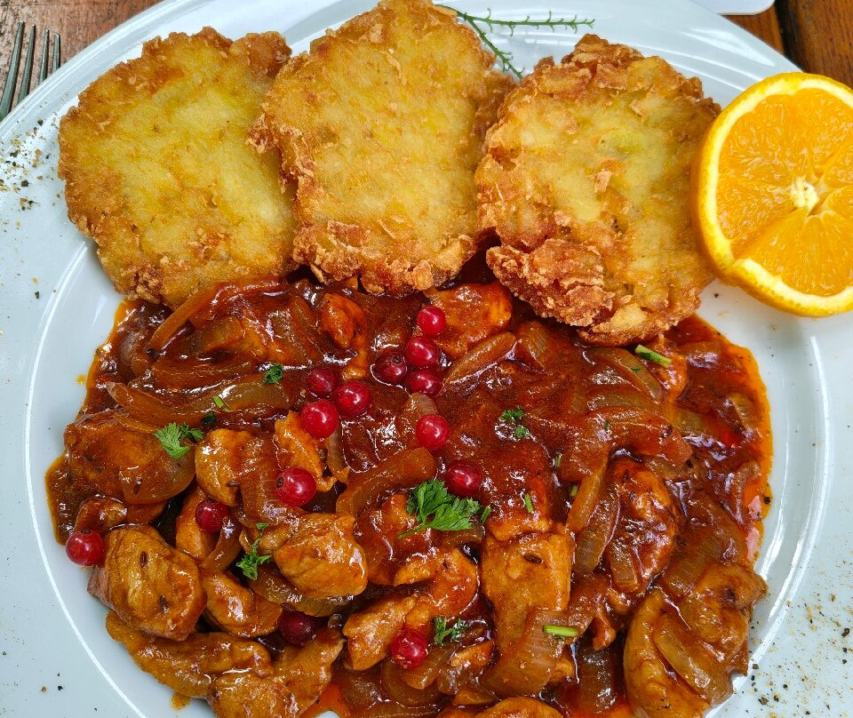 “酿造酒馆”餐馆及旅馆主图
