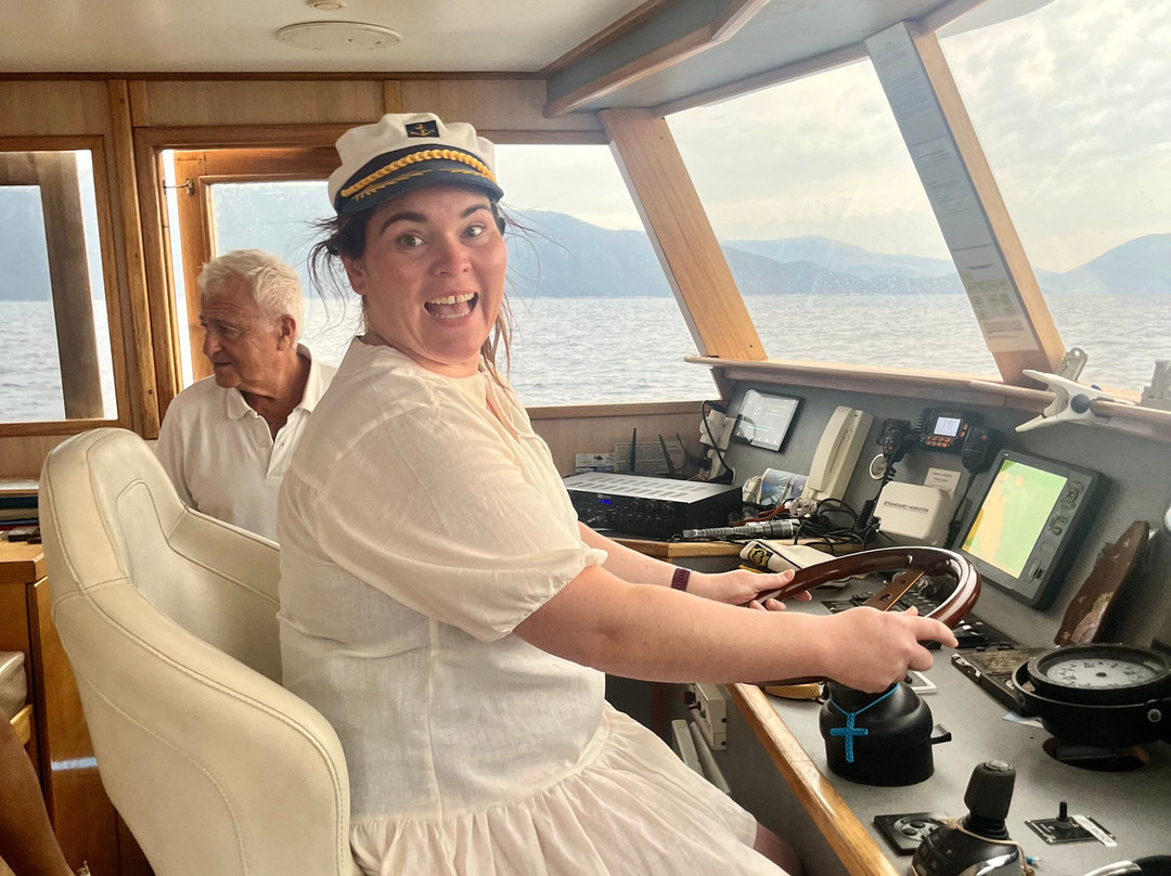 Captain Vangeli's Special Cruises-Skala必去景点
