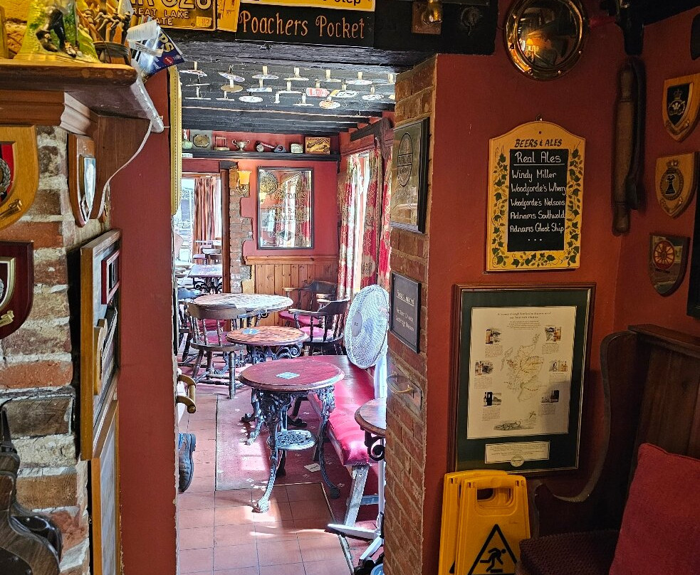 奥尔德风车酒店主图
