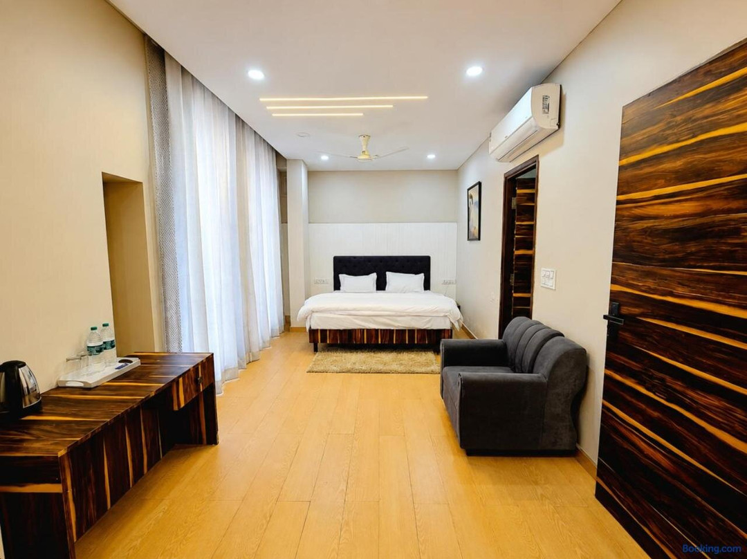 Hotel Nayaab