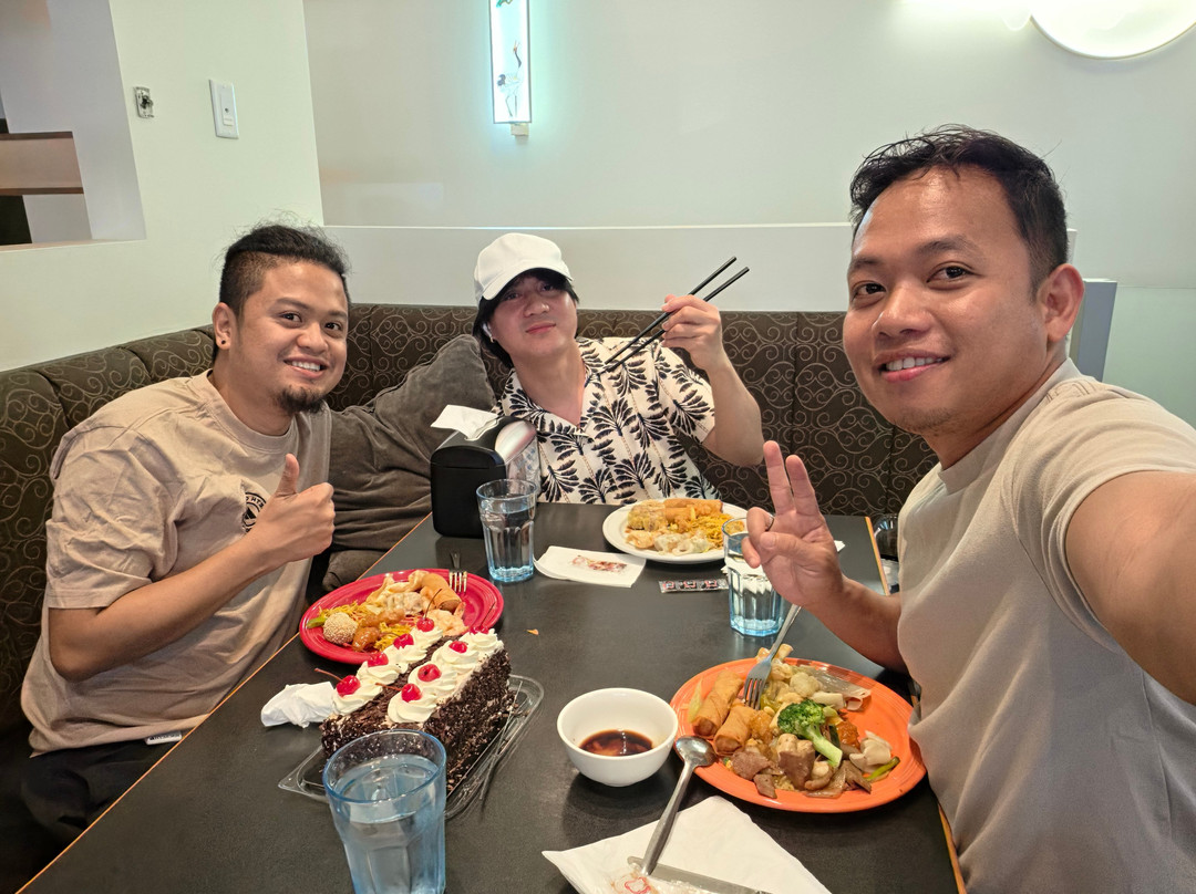 Driftwood Chinese Buffet & Bar  Victoria