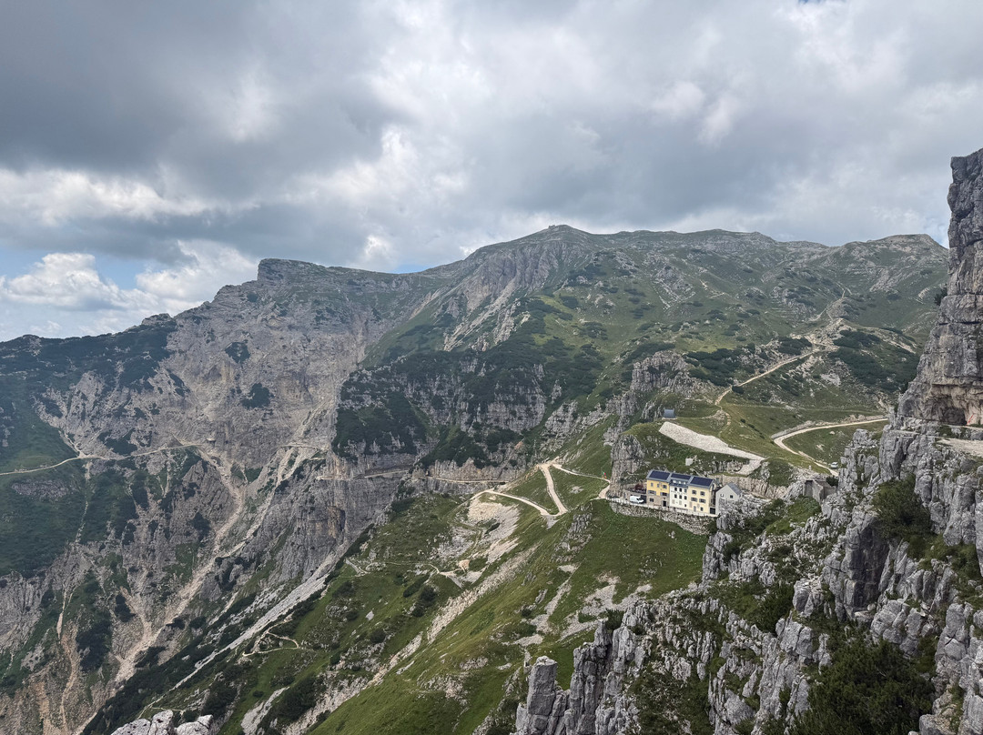 Road of 52 Tunnels-Valli del Pasubio必去景点