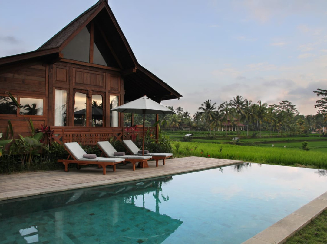 Benisari Batik Garden Villa
