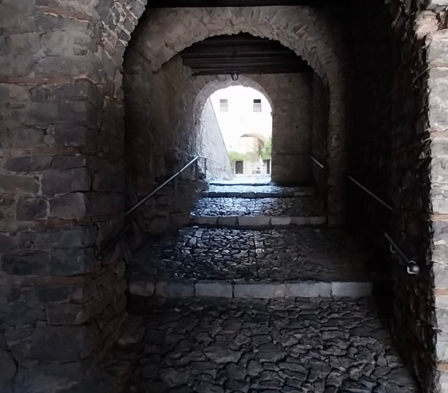 Santuario di Santa Maria delle Armi-Cerchiara di Calabria必去景点