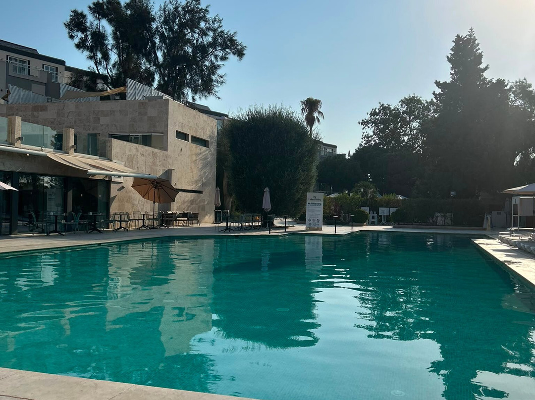 城市谷度假村及水疗中心主图