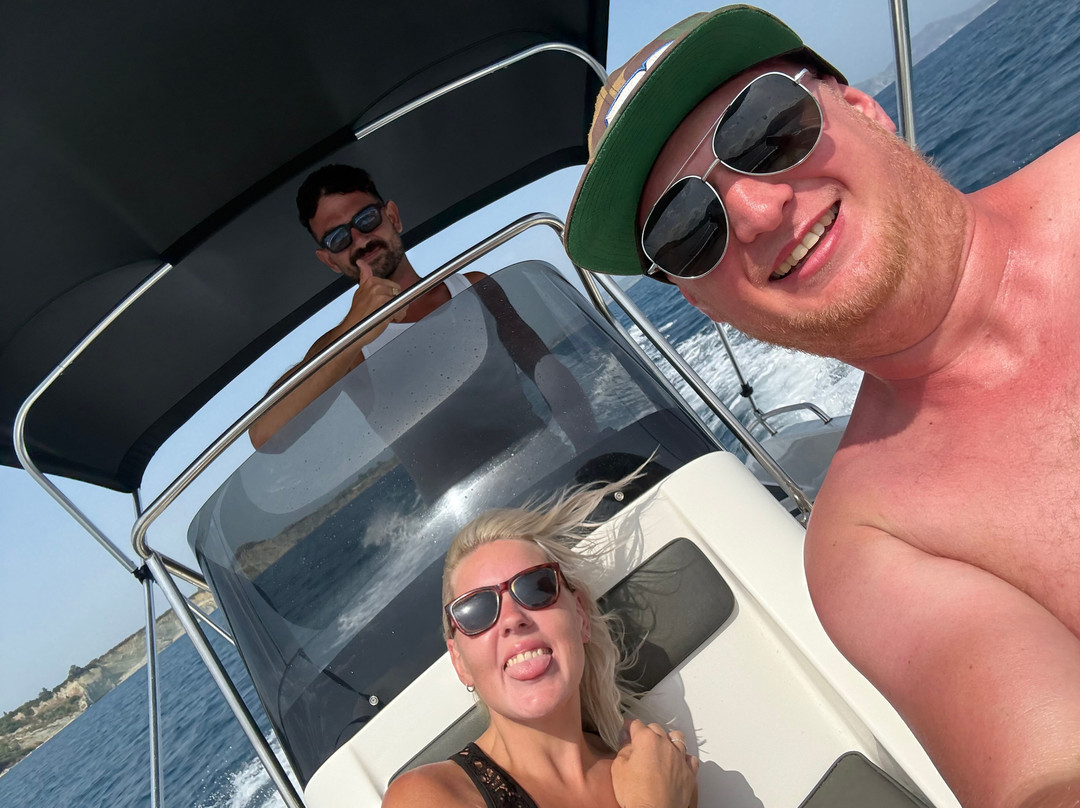 Laganas Boat Rentals-扎金索斯州必去景点