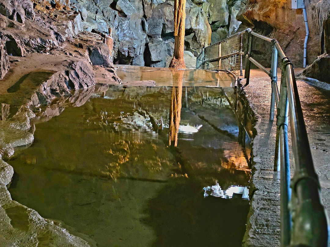 Ingleborough Cave-Clapham必去景点
